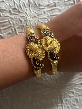 Gold-Tone Peacock Motif Women's Bracelet in Gold with Red and Green Enamel